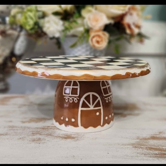 SOLD!! Checkered Cake Stand - Picture 2 of 3